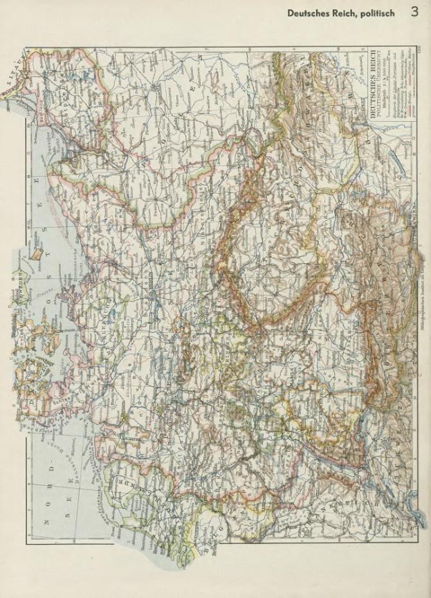 Eine Karte von Deutschland aus dem 19. Jahrhundert, die die historischen politischen Grenzen zeigt, auf altem Papier mit Text oben und unten gedruckt.