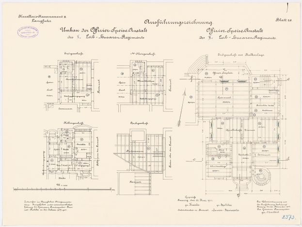 Ein detaillierter Grundrissplan des ehemaligen Bundeskanzlerbüros in der Bundesrepublik Deutschland, der architektonische Layouts und Textanmerkungen zeigt.