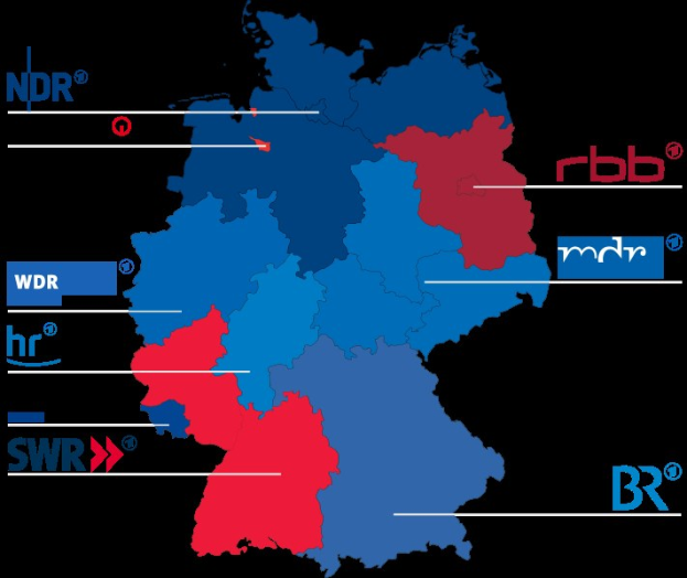 Karte von Deutschland, die die Wahlergebnisse von 2016 nach Bundesländern zeigt, mit roter und blauer Hervorhebung, einschließlich der Namen der Kandidaten und des Wahldatums.