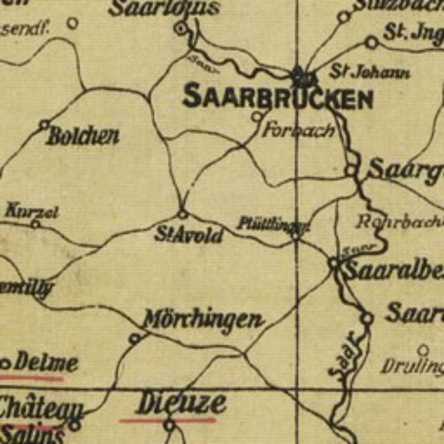 Detailierte Vintage-Karte von Saarbrücken, Deutschland, zeigt Straßen, Gebäude und Sehenswürdigkeiten mit klassischer Typografie.